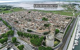 Les Suites Du 17